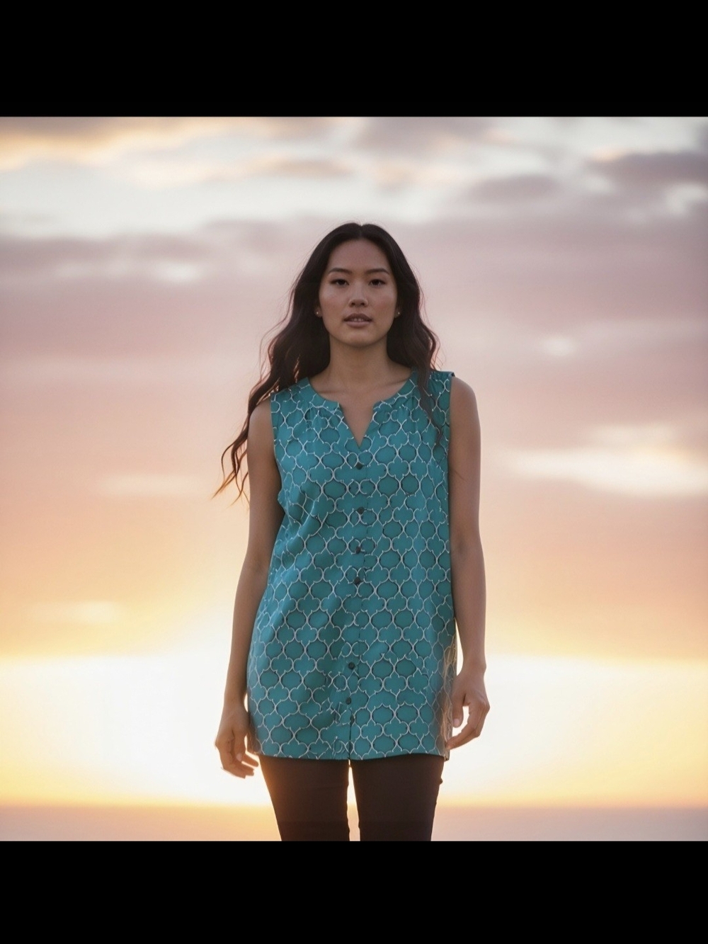 croft & barrow Womens L Stylish Teal Geometric Button-Front Sleeveless Blouse